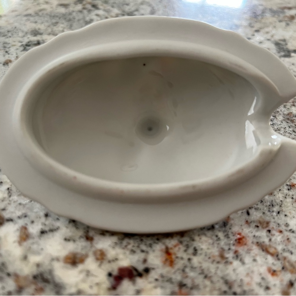 Lid - Picture 3 of 3